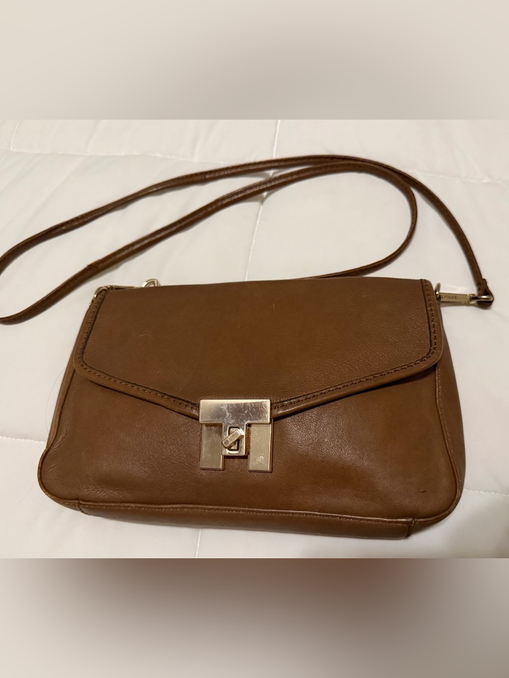 Tommy Hilfiger Tan/Brown Leather Crossbody Bag
